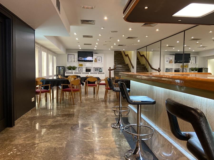 Hotel Leuka Alicante Bagian luar foto