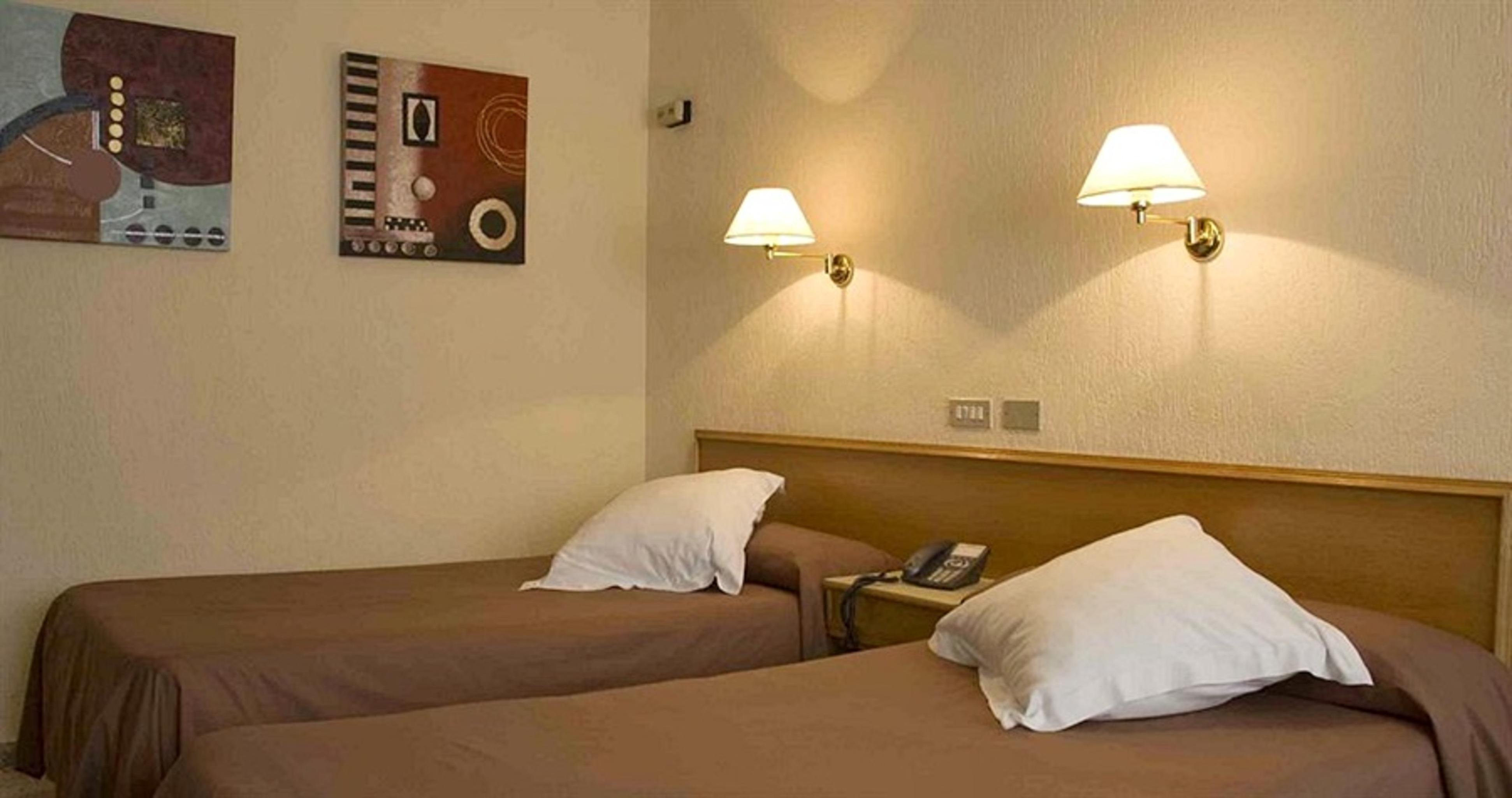 Hotel Leuka Alicante Ruang foto