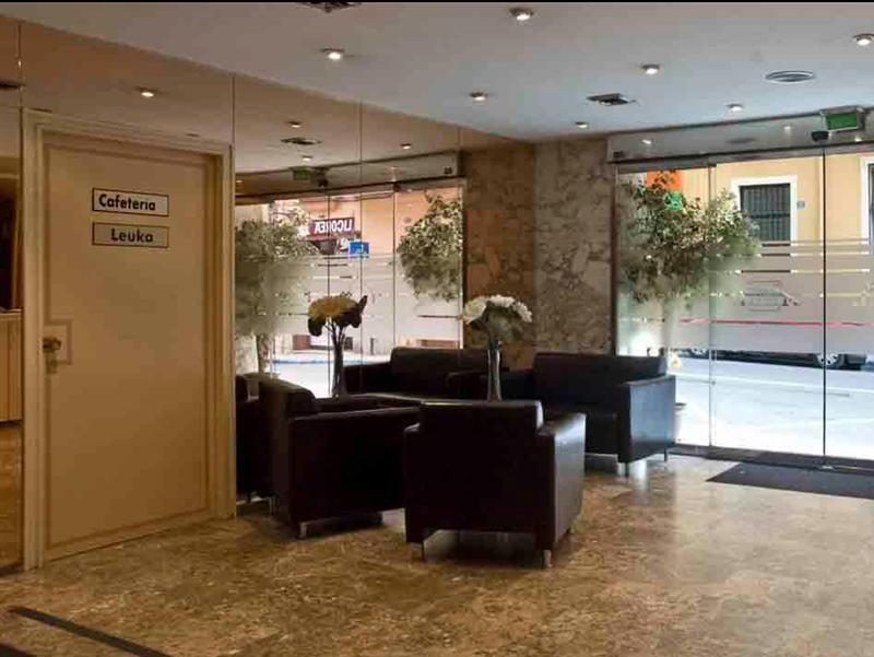 Hotel Leuka Alicante Bagian luar foto