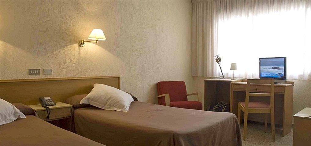 Hotel Leuka Alicante Ruang foto